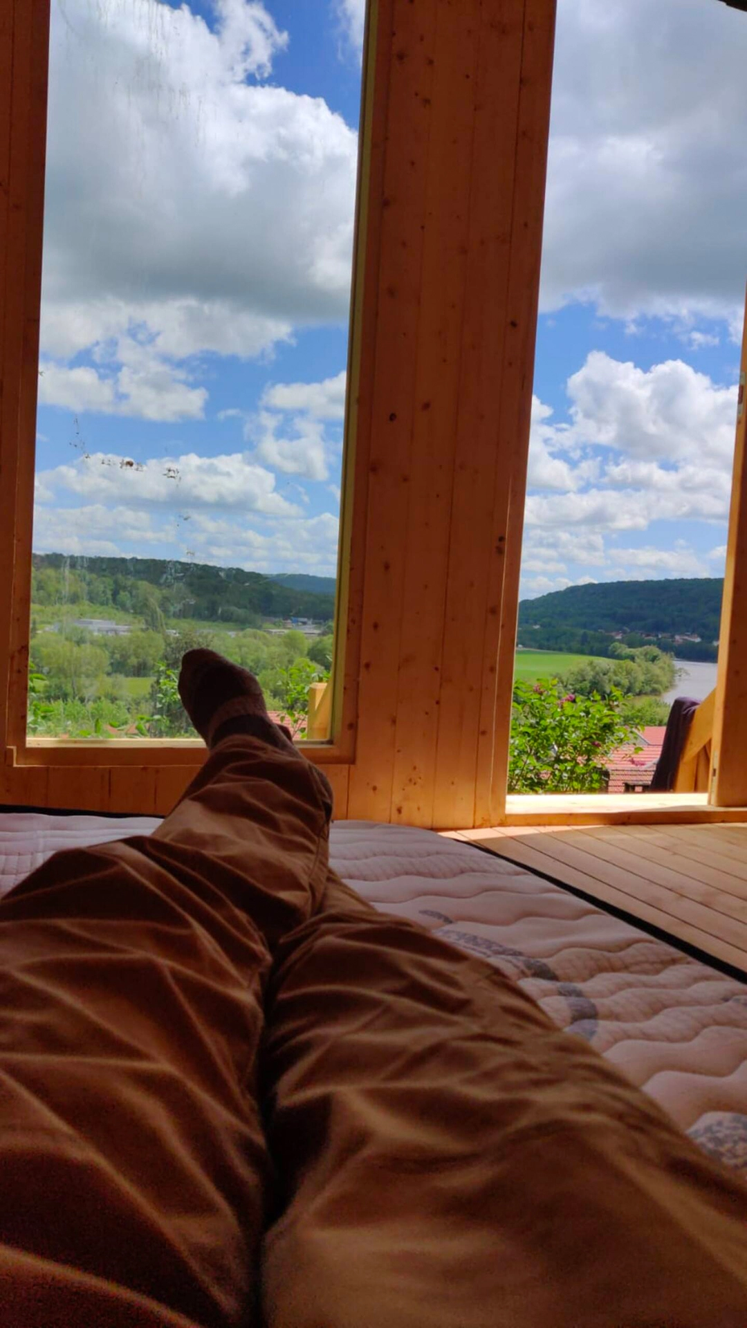 roulotte-moderne-au-sequoia-proche-de-nancy-1