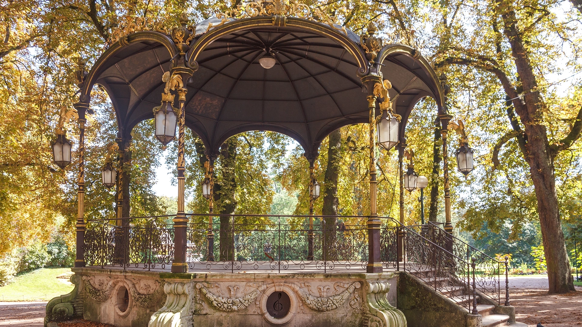 au-sequoia-hebergement-insolite-Nancy-patrimoine10