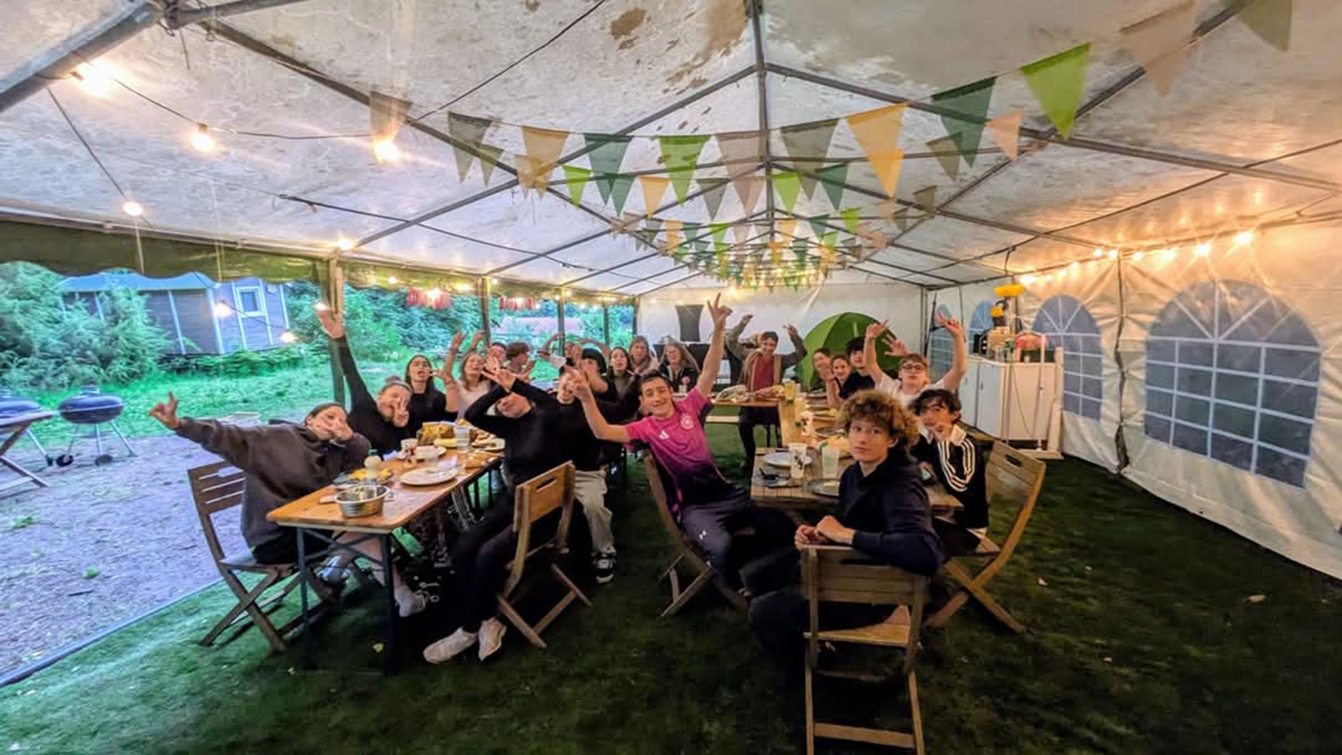 location-groupe-coin-repas-au-sequoia-proche-de-nancy-3